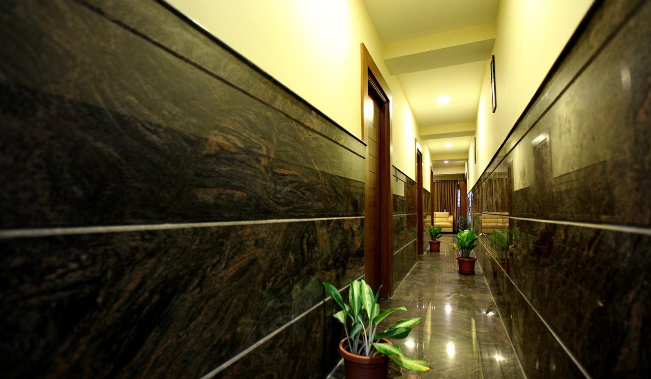 Atlaantic Inn Bangalore Exterior foto